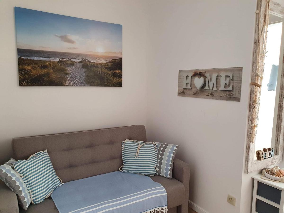 Apartament Bursztyn Pobierowo Exteriör bild